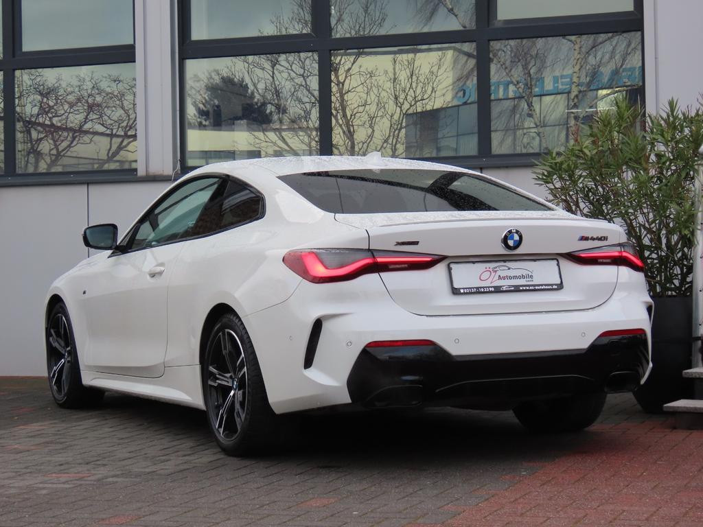 BMW M440