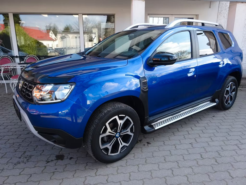 Dacia Duster Celebration4WD *AHZV+Wi-Rä+Navi+Kamera*