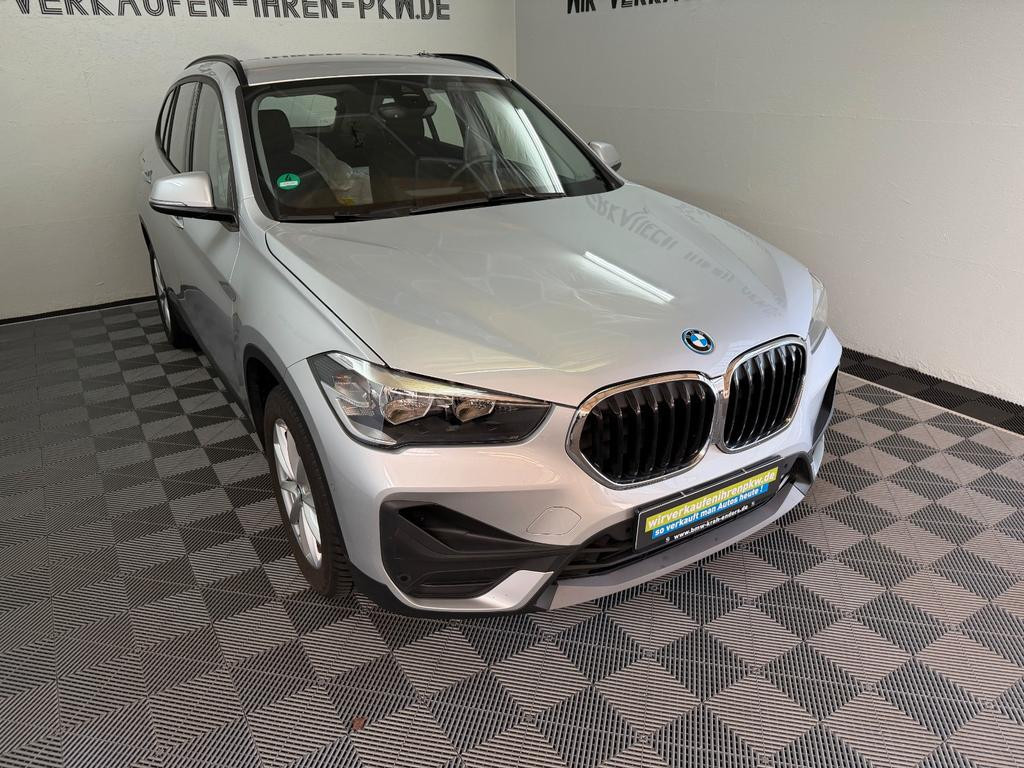 BMW X1 xDrive Advantage pakket