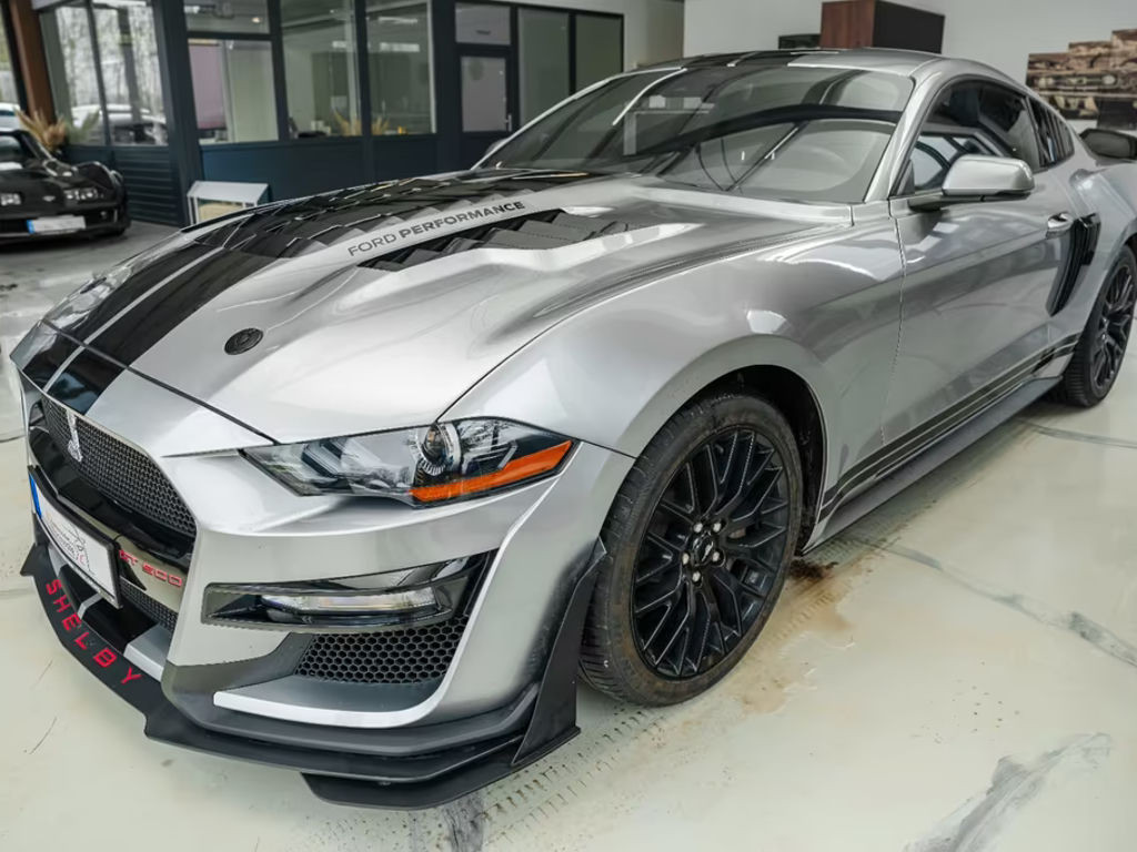 Ford Mustang GT 5.0 V8 Shelby