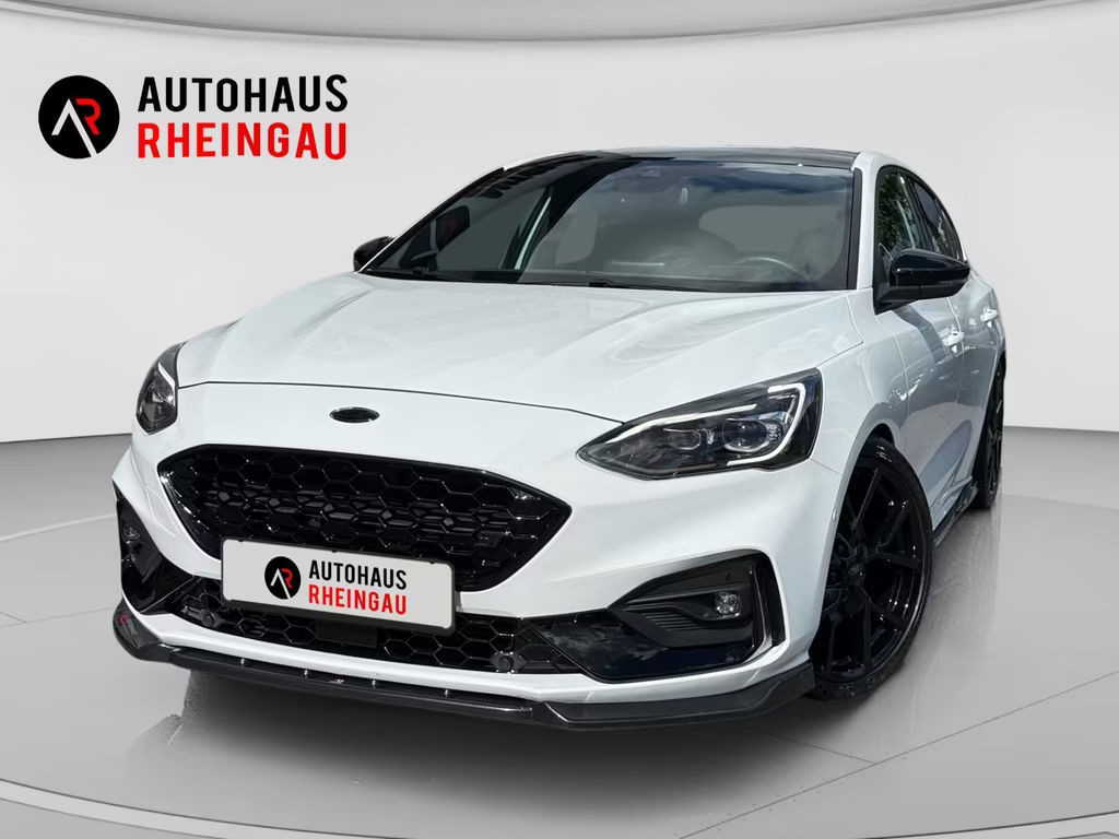 Ford Focus EcoBoost ST Line