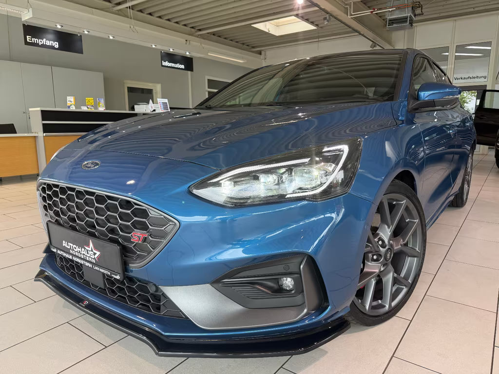 Ford Focus Limited ST Line