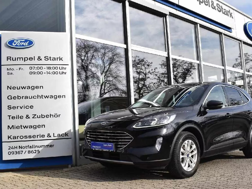 Ford Kuga Titanium Hybrid X