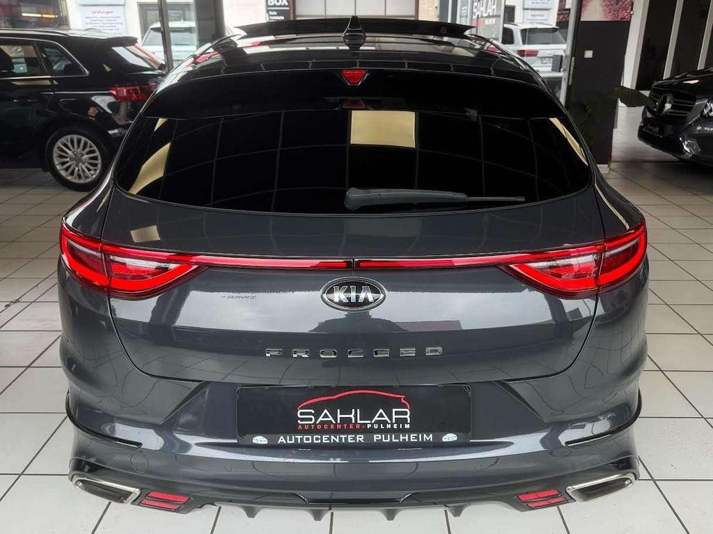 Kia ProCeed
