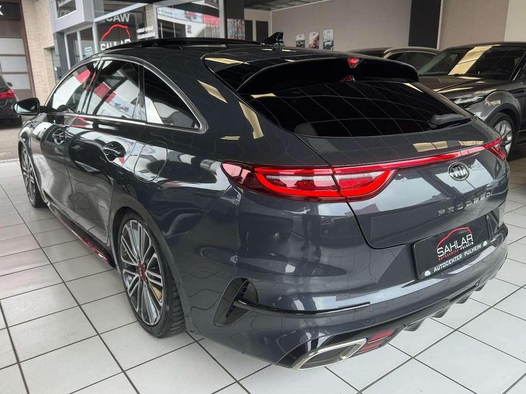 Kia ProCeed