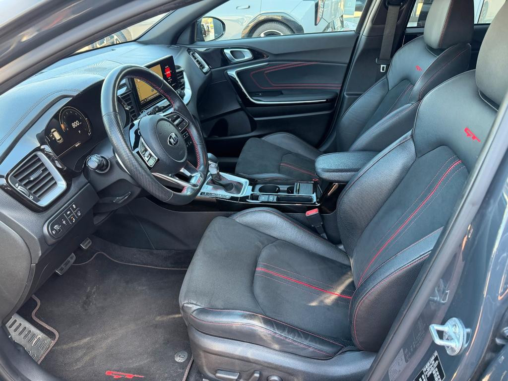Kia ProCeed