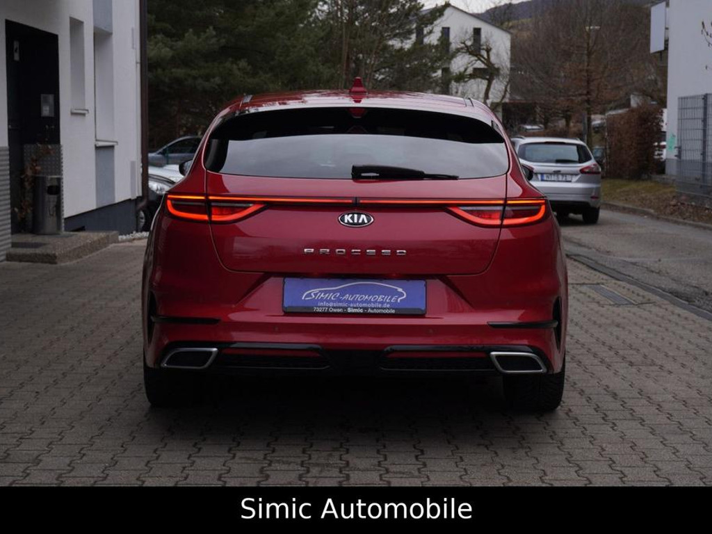 Kia ProCeed
