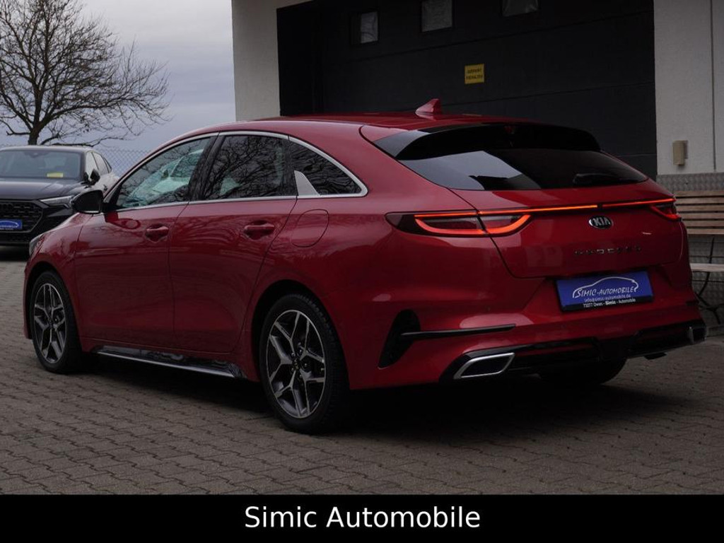 Kia ProCeed