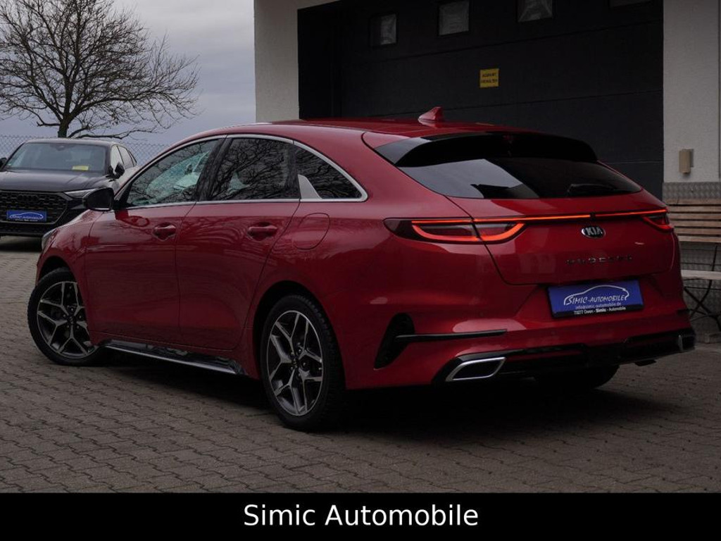 Kia ProCeed