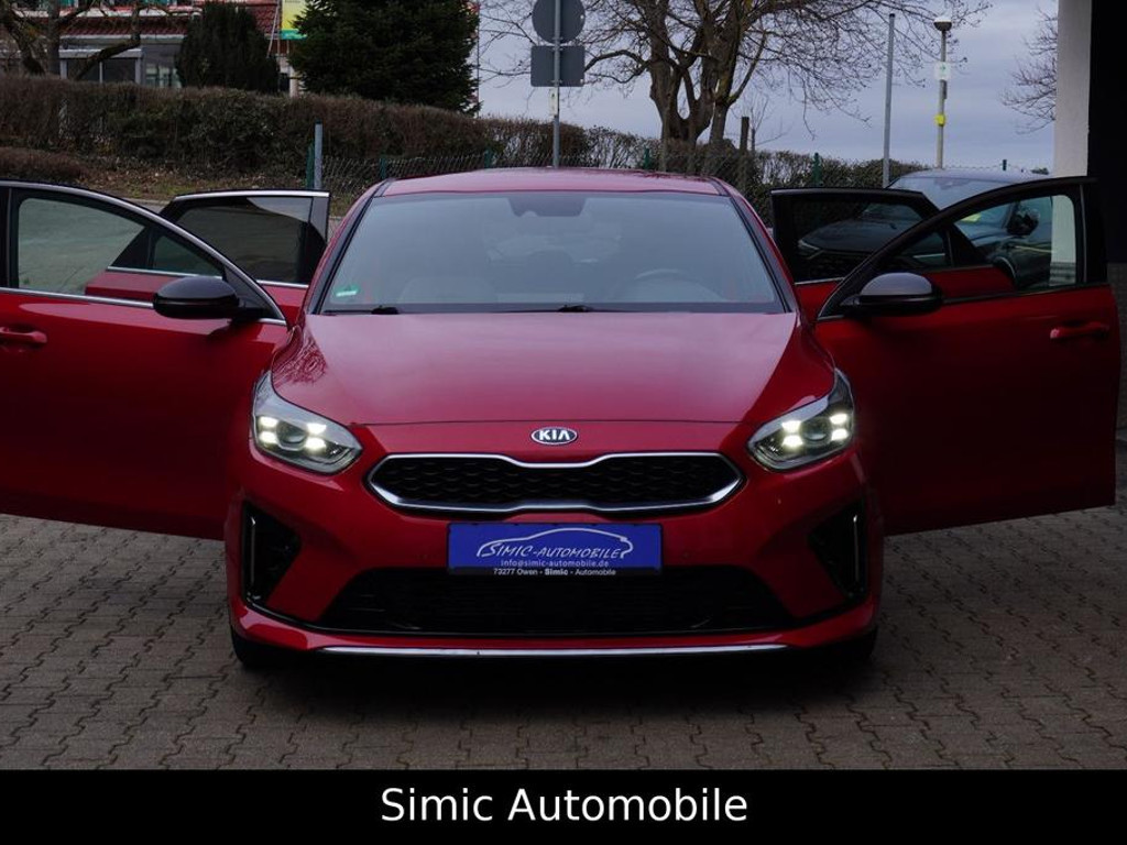 Kia ProCeed
