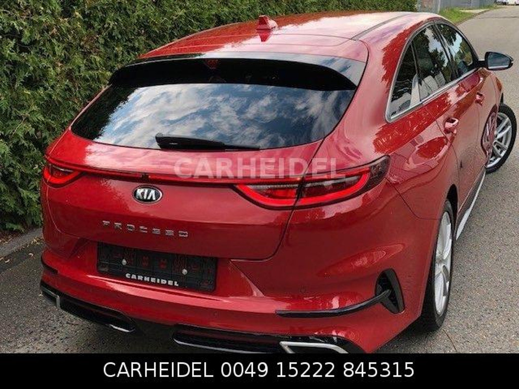 Kia ProCeed