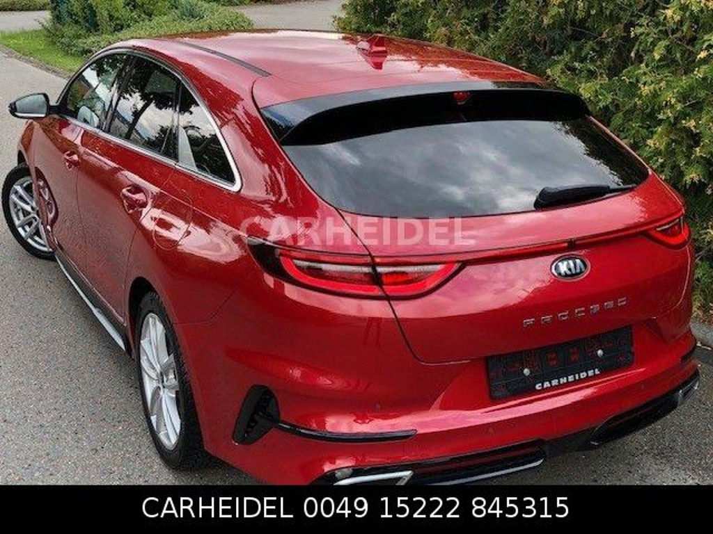 Kia ProCeed
