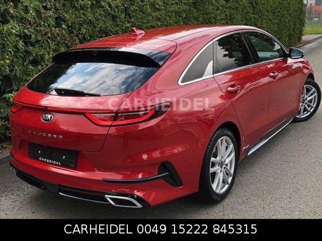 Kia ProCeed