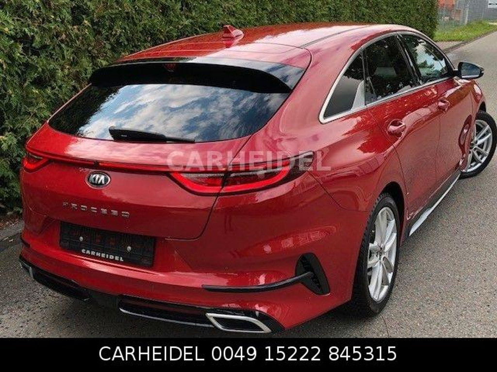 Kia ProCeed
