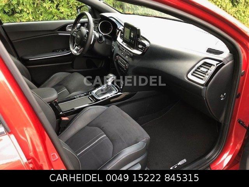 Kia ProCeed