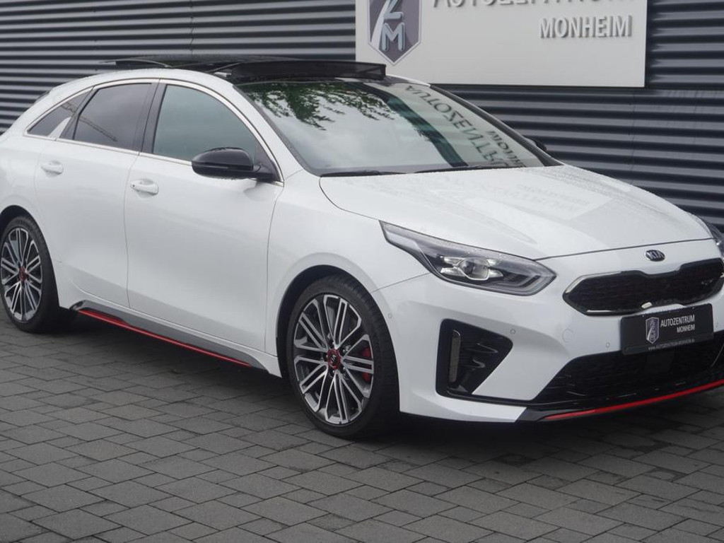 Kia ProCeed