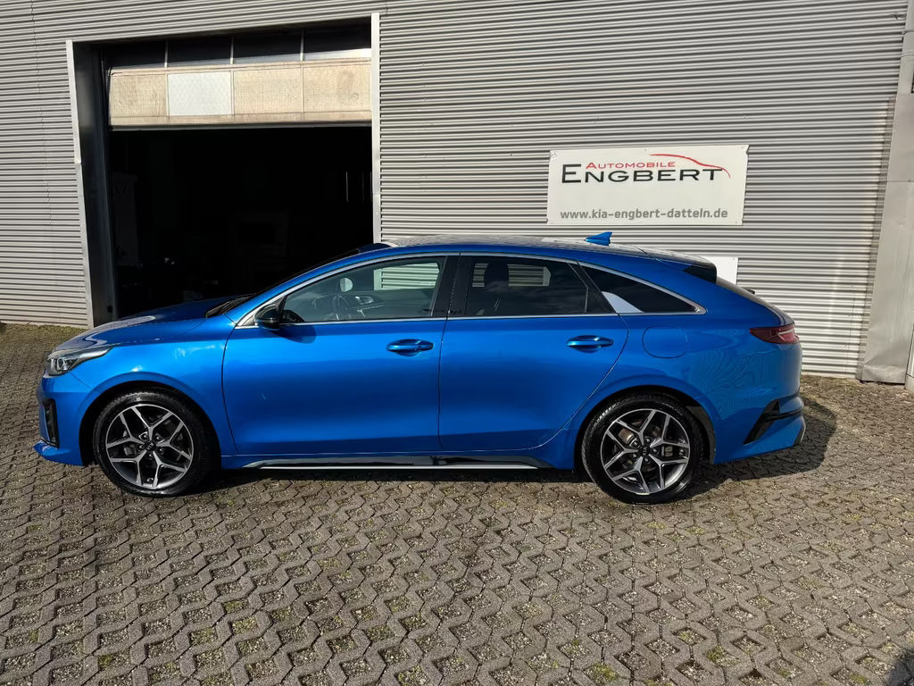 Kia ProCeed
