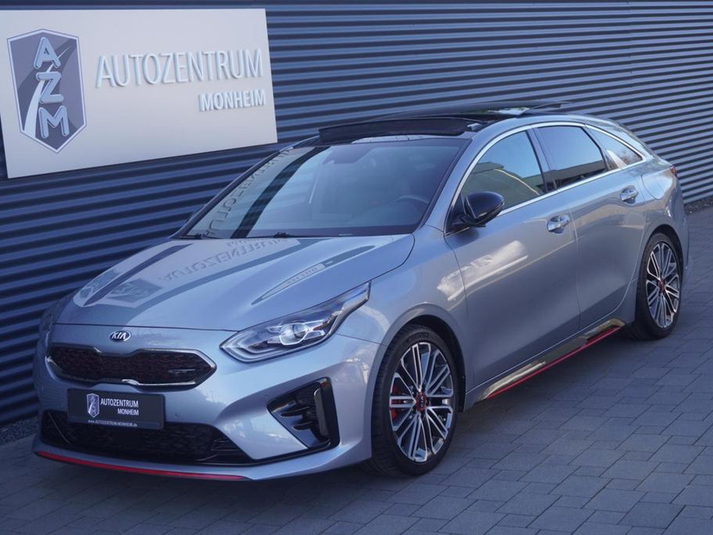 Kia ProCeed