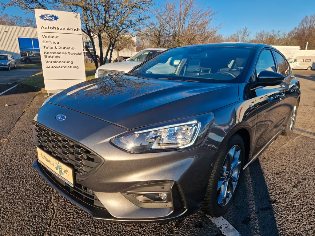 Ford Focus ST Line
