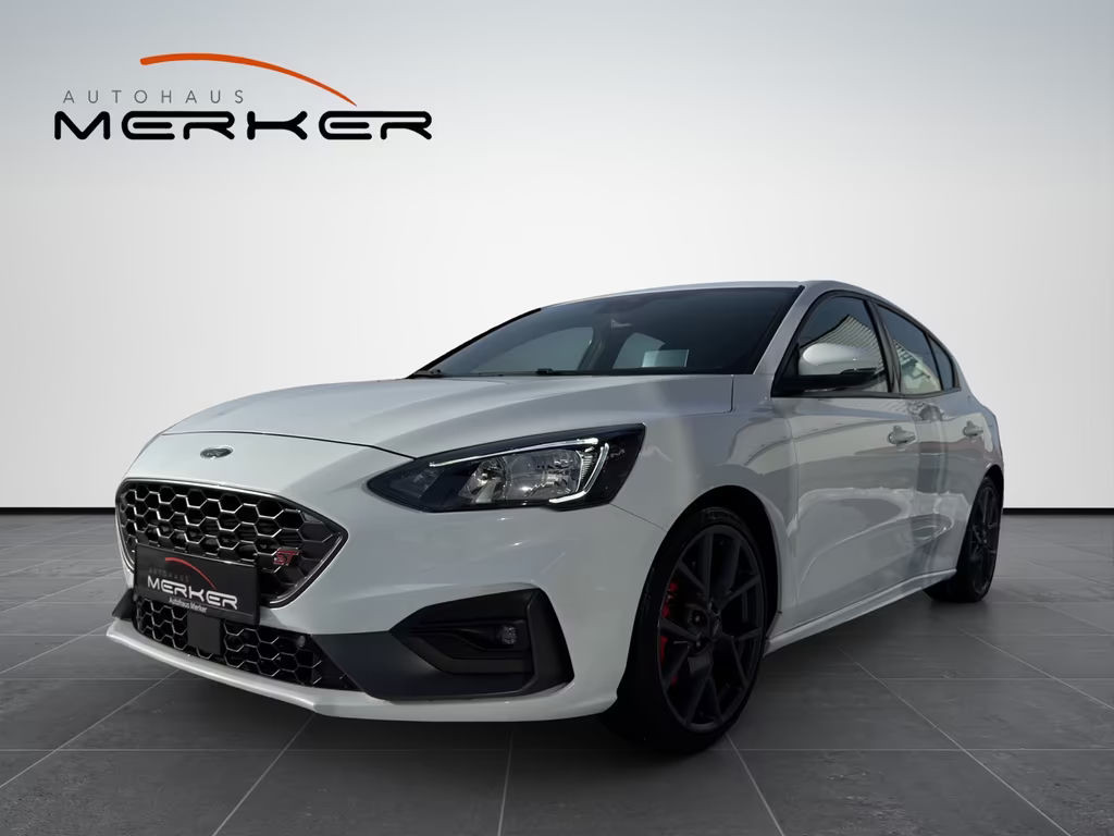 Ford Focus ST Line