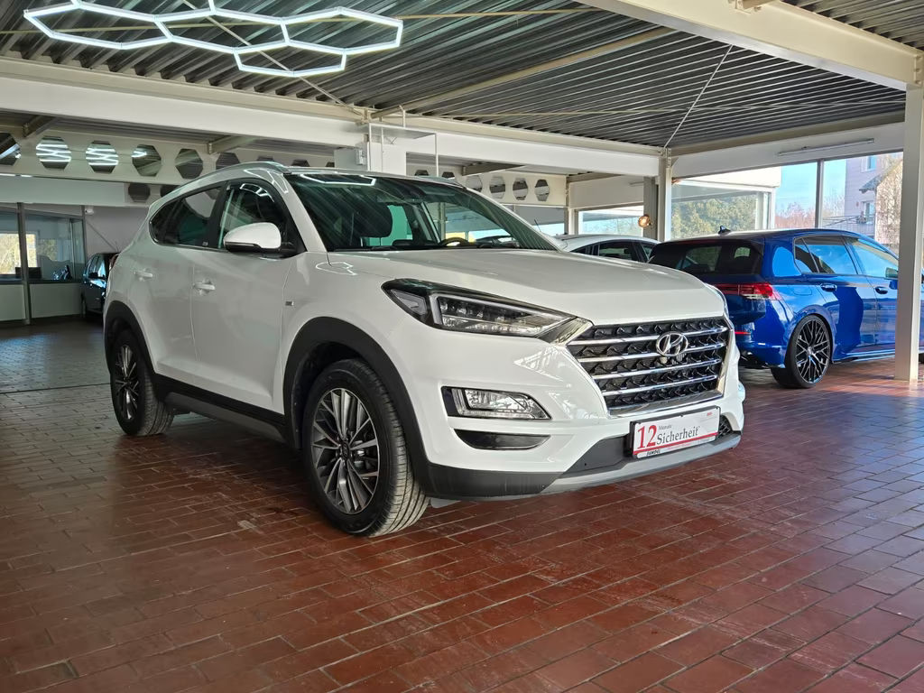 Hyundai Tucson Style Hybrid 2WD