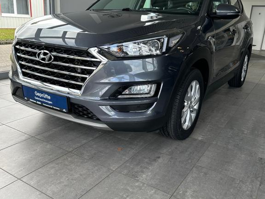 Hyundai Tucson Trend Hybrid 2WD