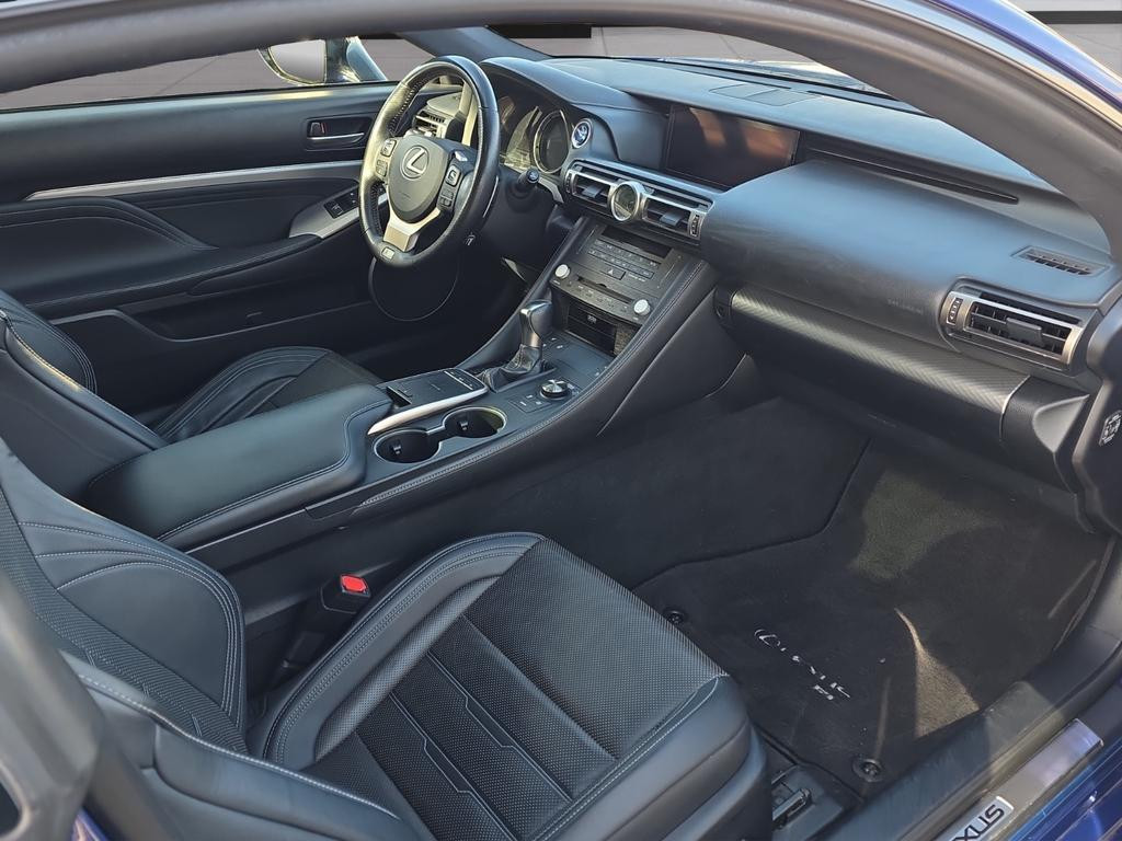 Lexus RC