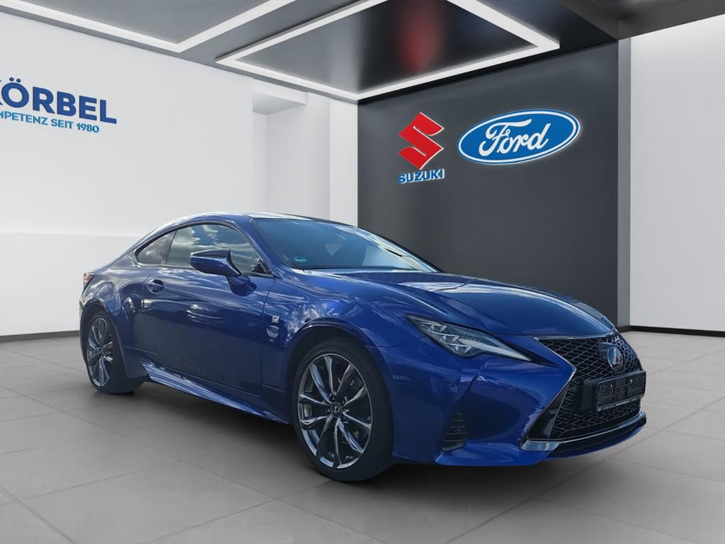 Lexus RC