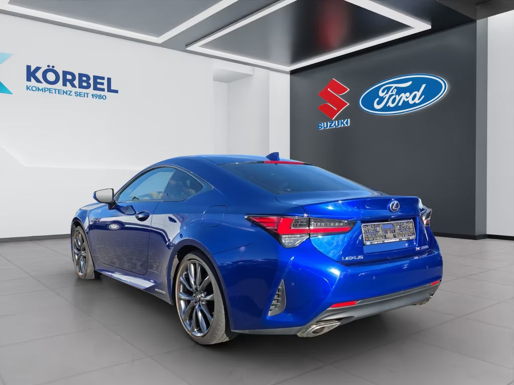 Lexus RC