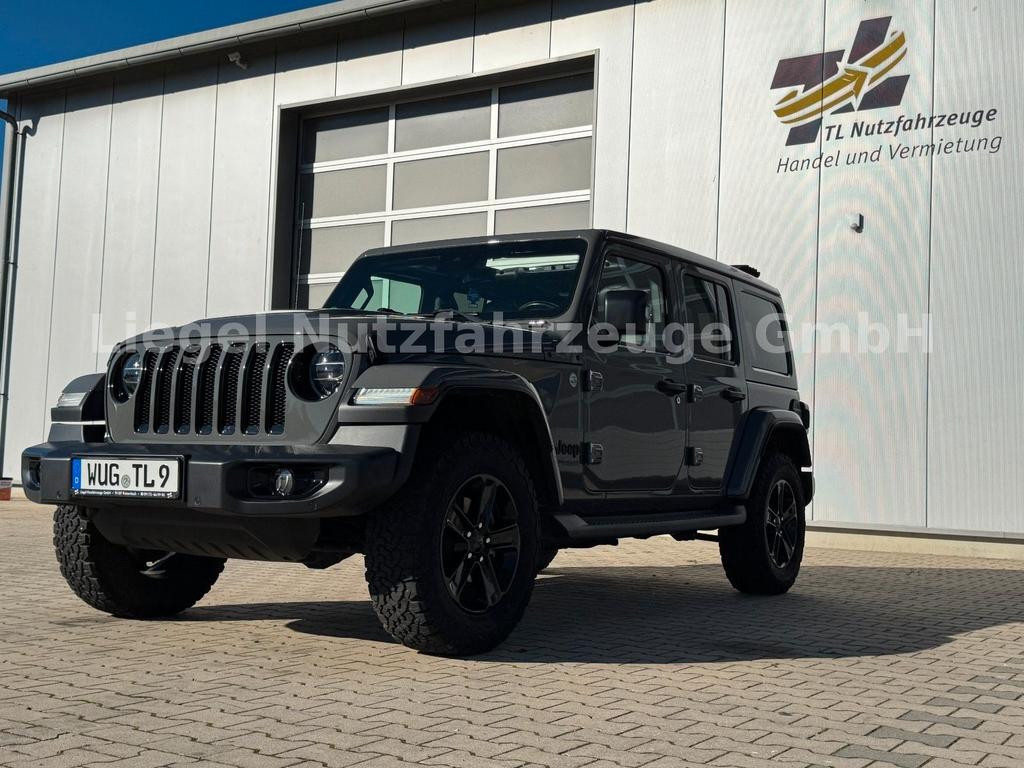 Jeep Wrangler Sahara