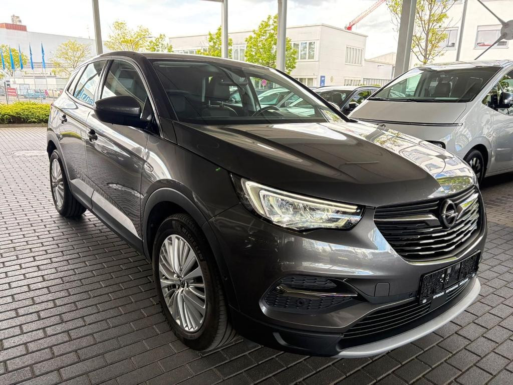 Opel Grandland