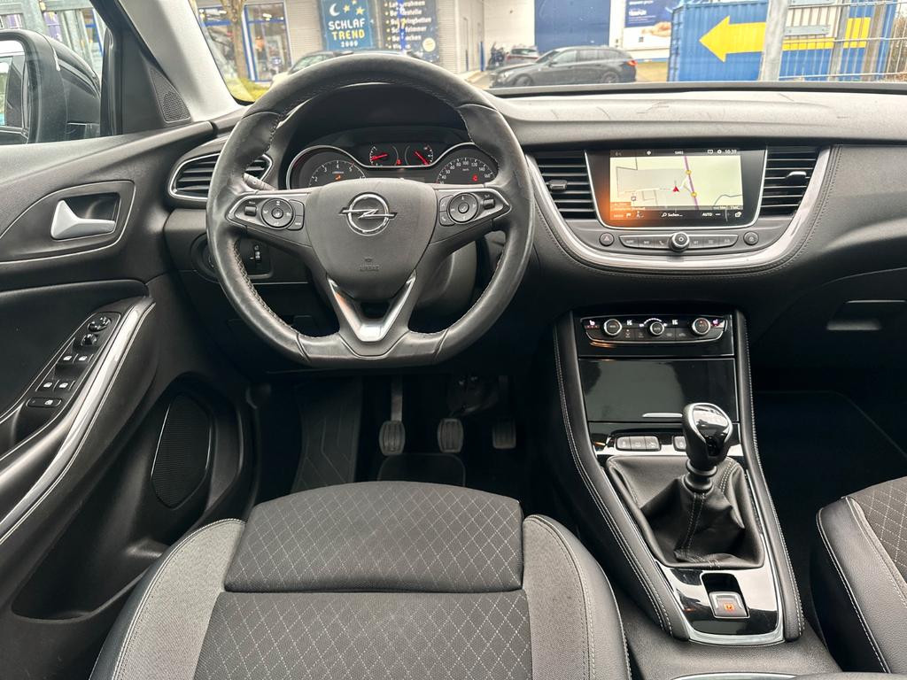 Opel Grandland
