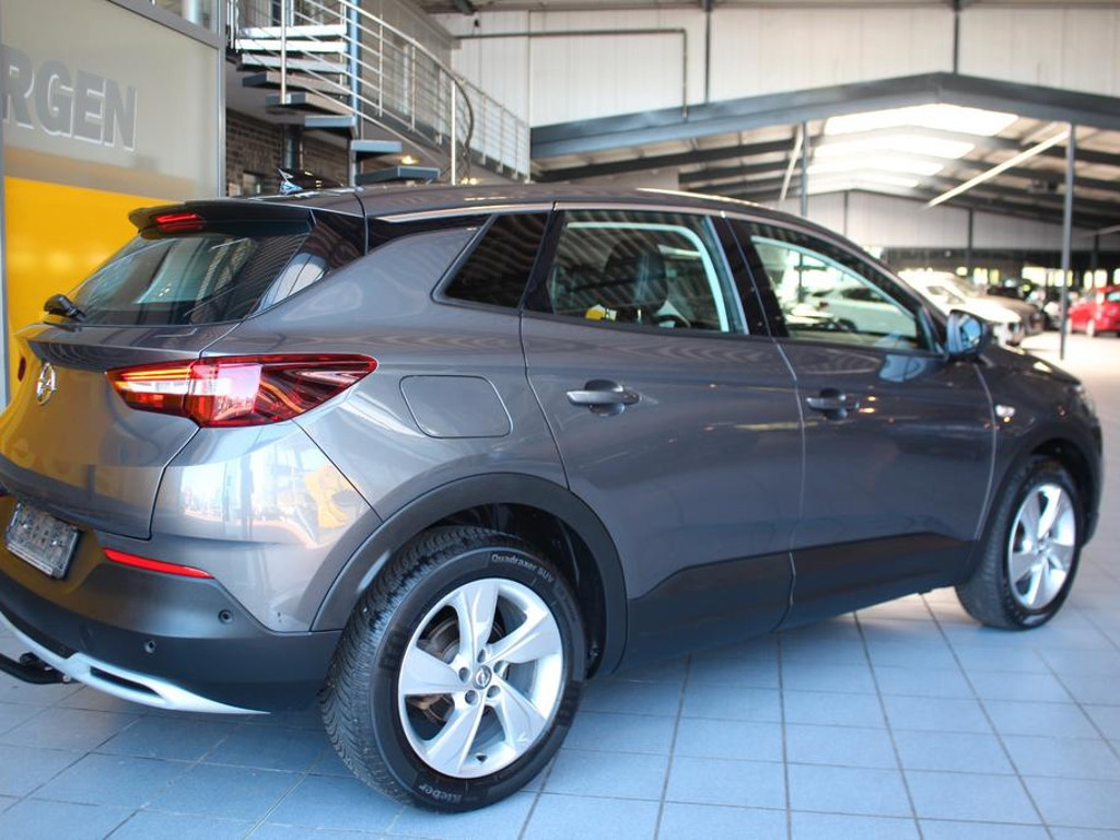 Opel Grandland