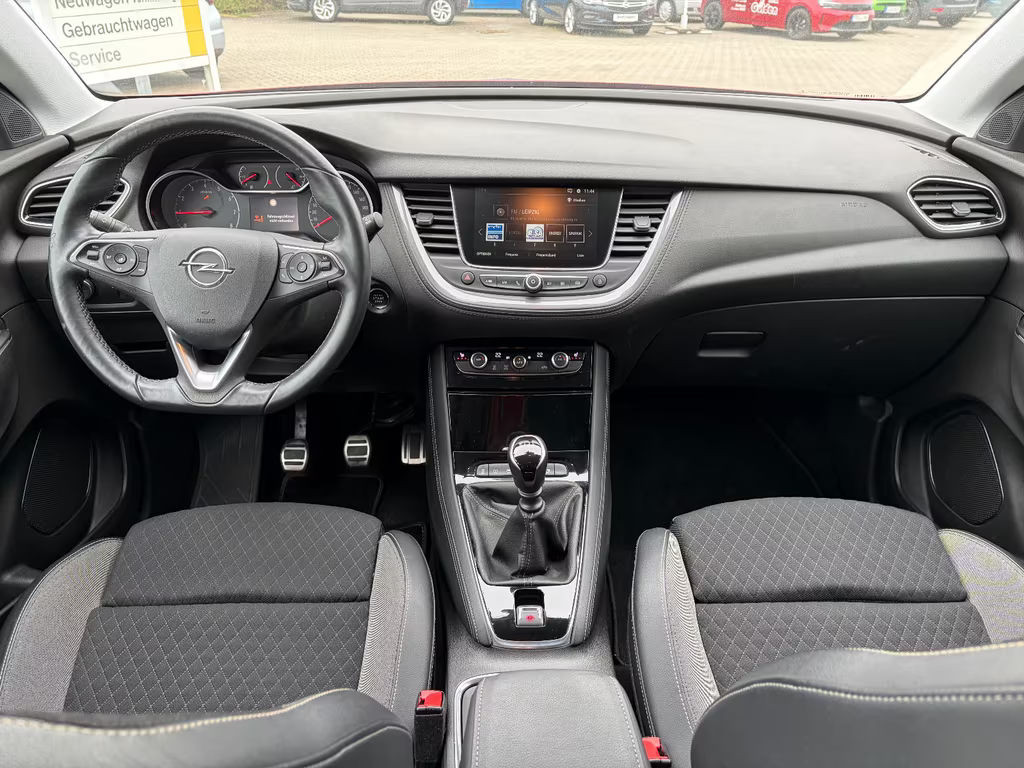 Opel Grandland
