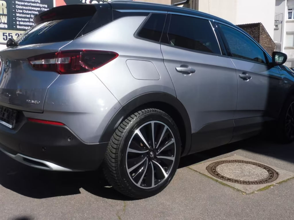 Opel Grandland