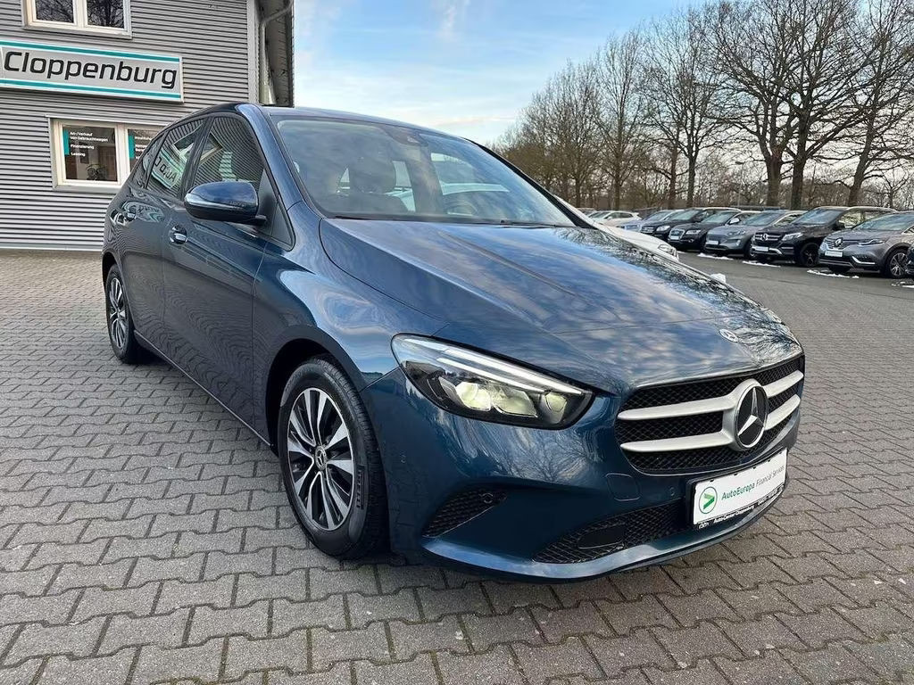 Mercedes-Benz B-Klasse B 180 7G-DCT Automatik