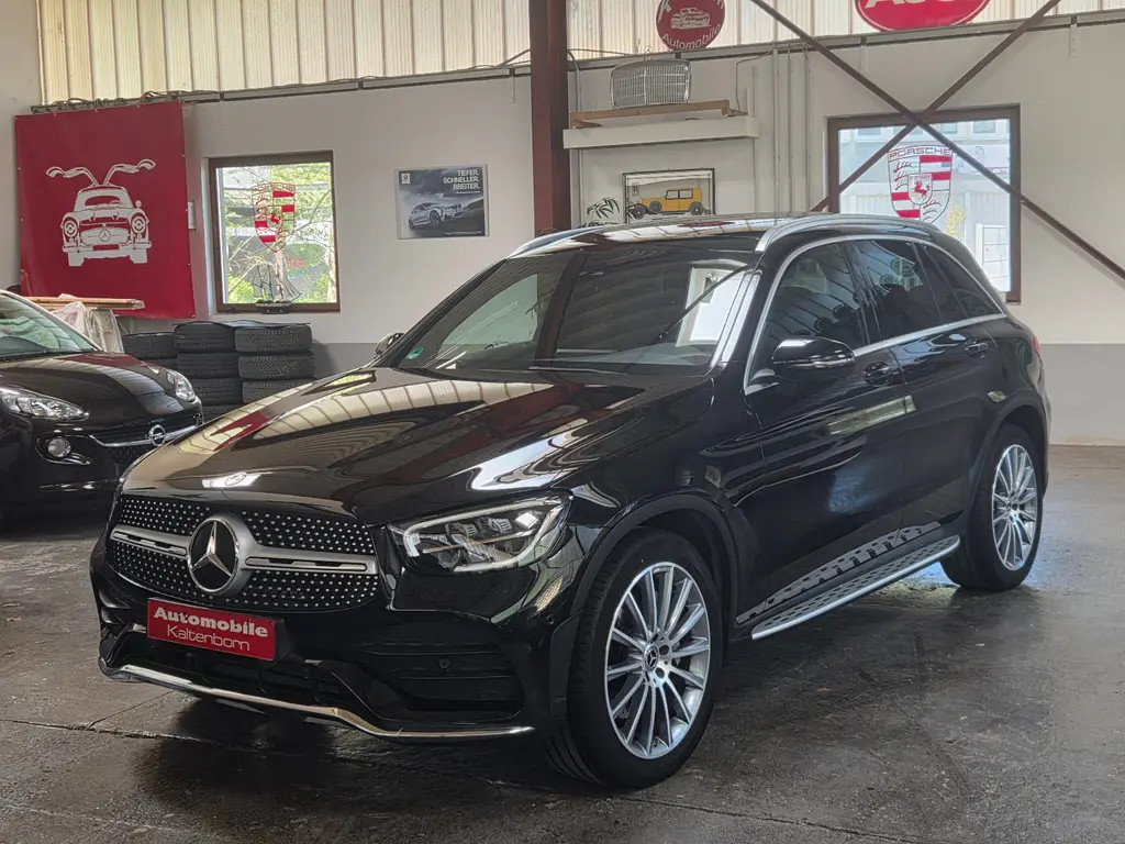 Mercedes-Benz GLC-Klasse GLC 200 AMG Line