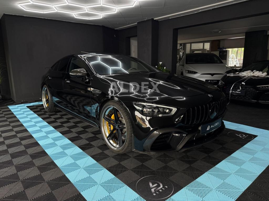 Mercedes-Benz AMG GT 63s 4M°BURM°PERF-SITZE°PANO°CARBON°AUSPUF