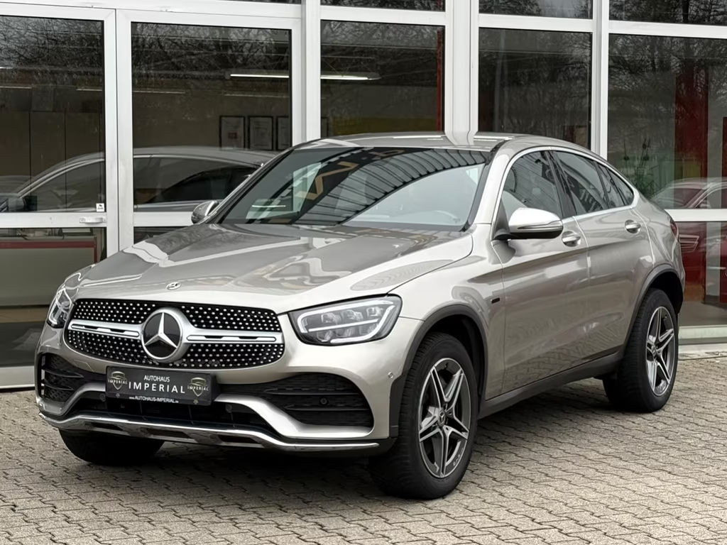 Mercedes-Benz GLC-Klasse GLC 300 4MATIC AMG Line Coupé GLC 300 e