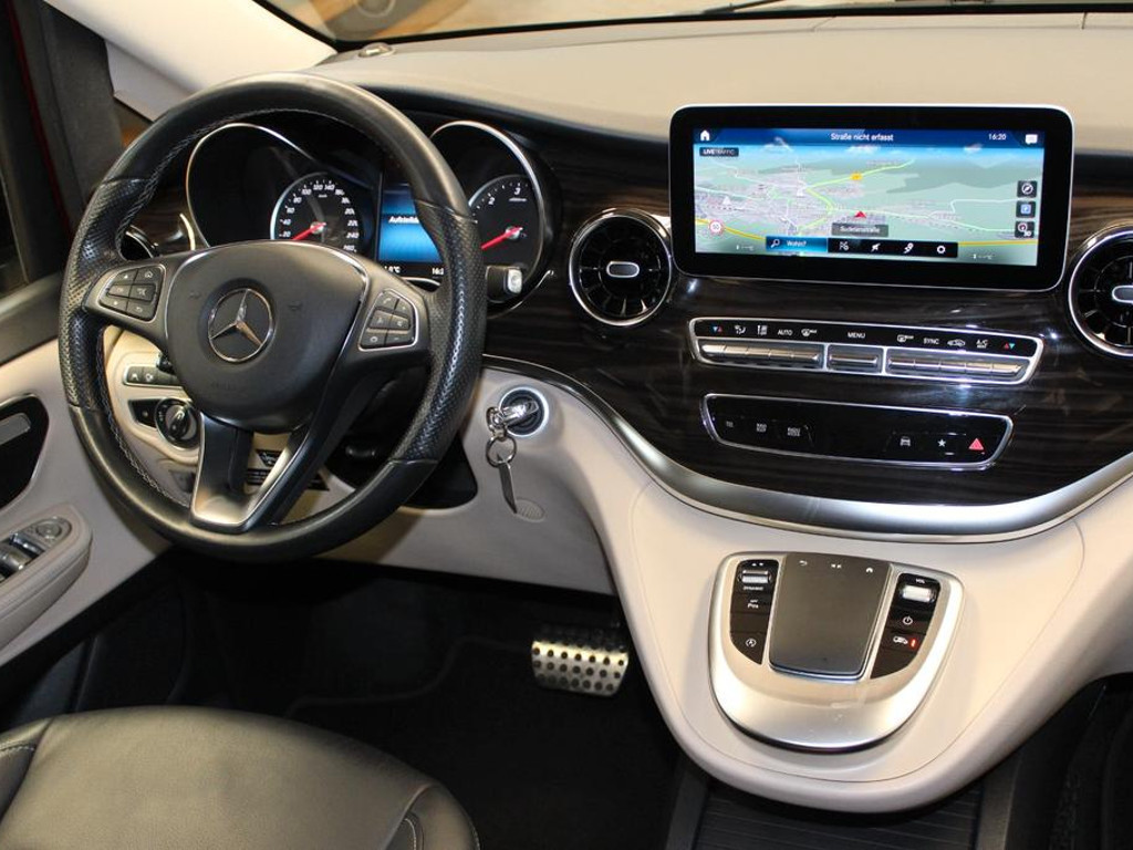 Mercedes-Benz Marco Polo