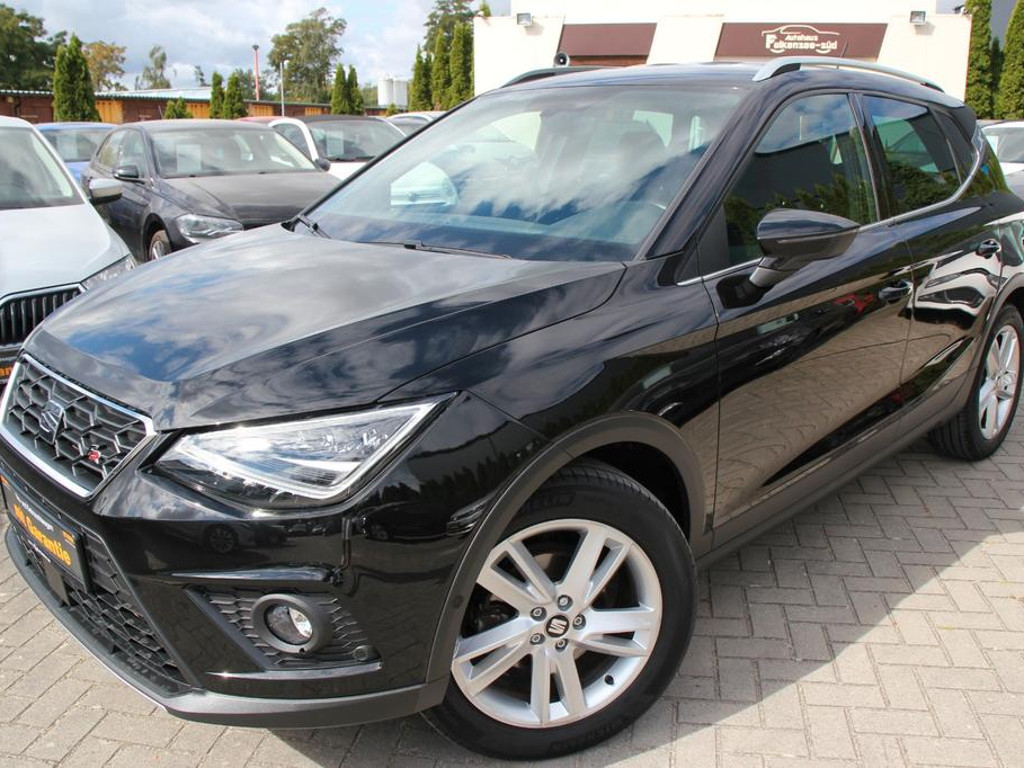 Seat Arona