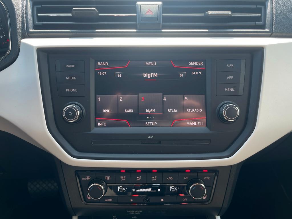Seat Arona
