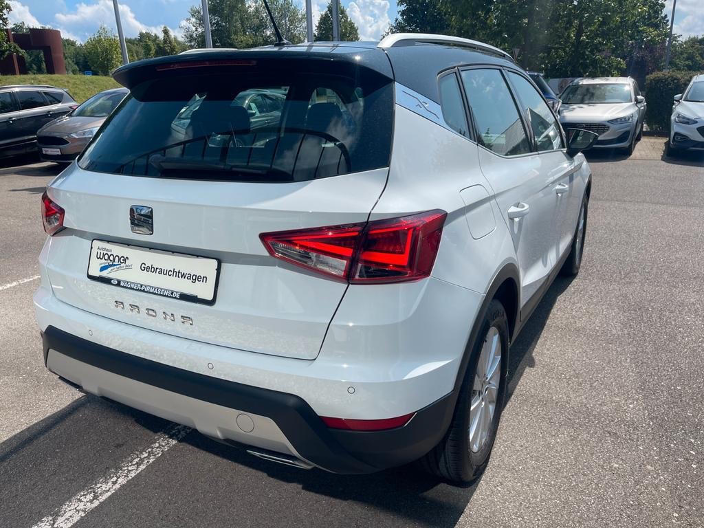 Seat Arona