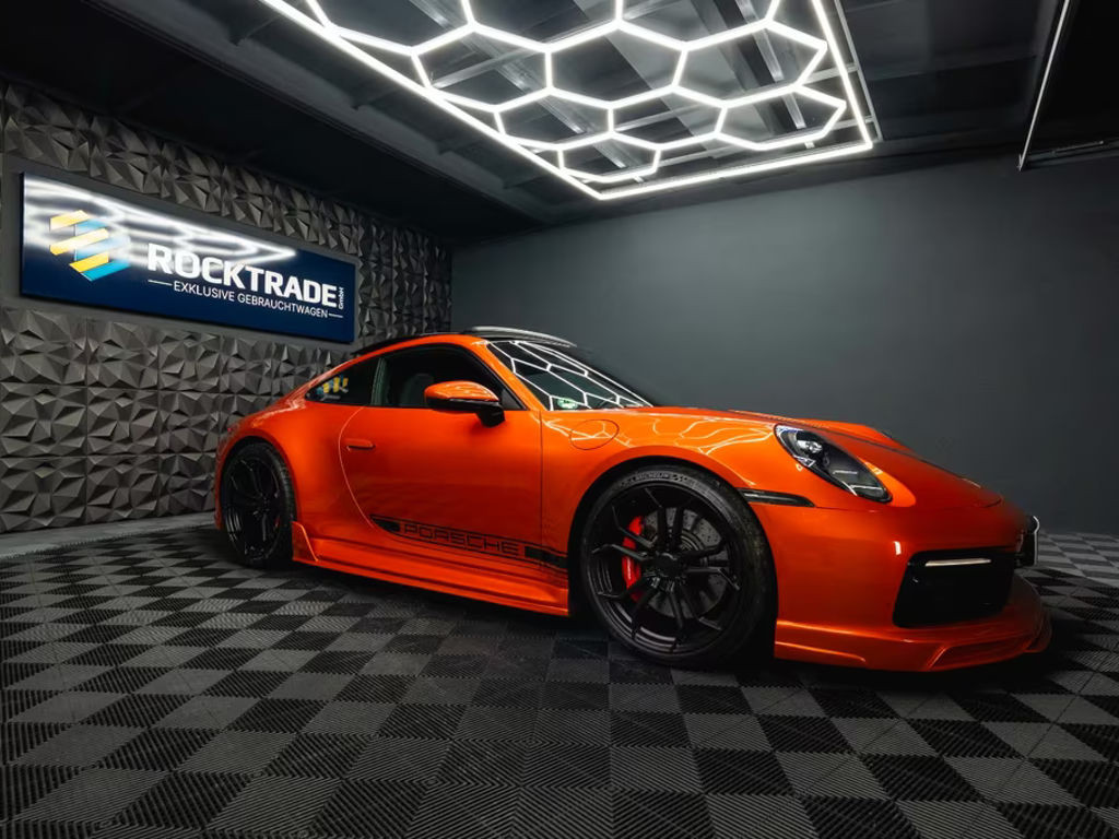 Porsche 911
