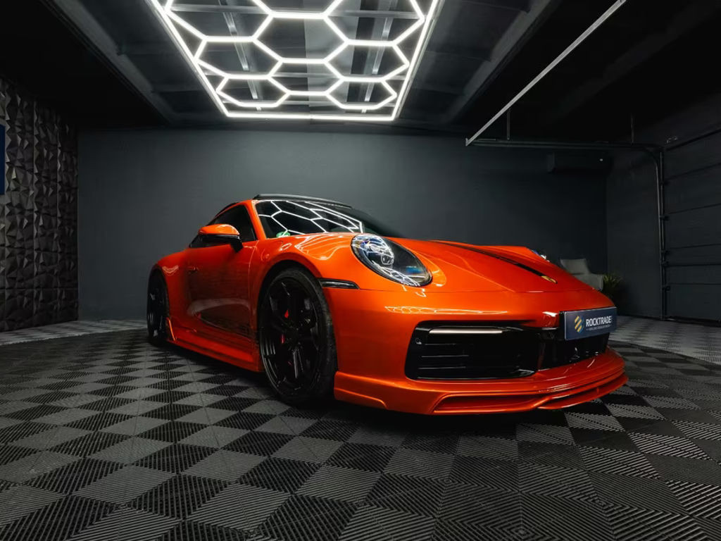 Porsche 911