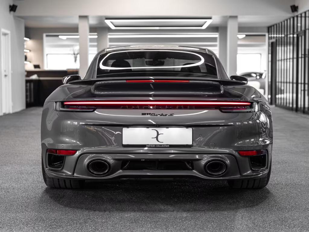 Porsche 911