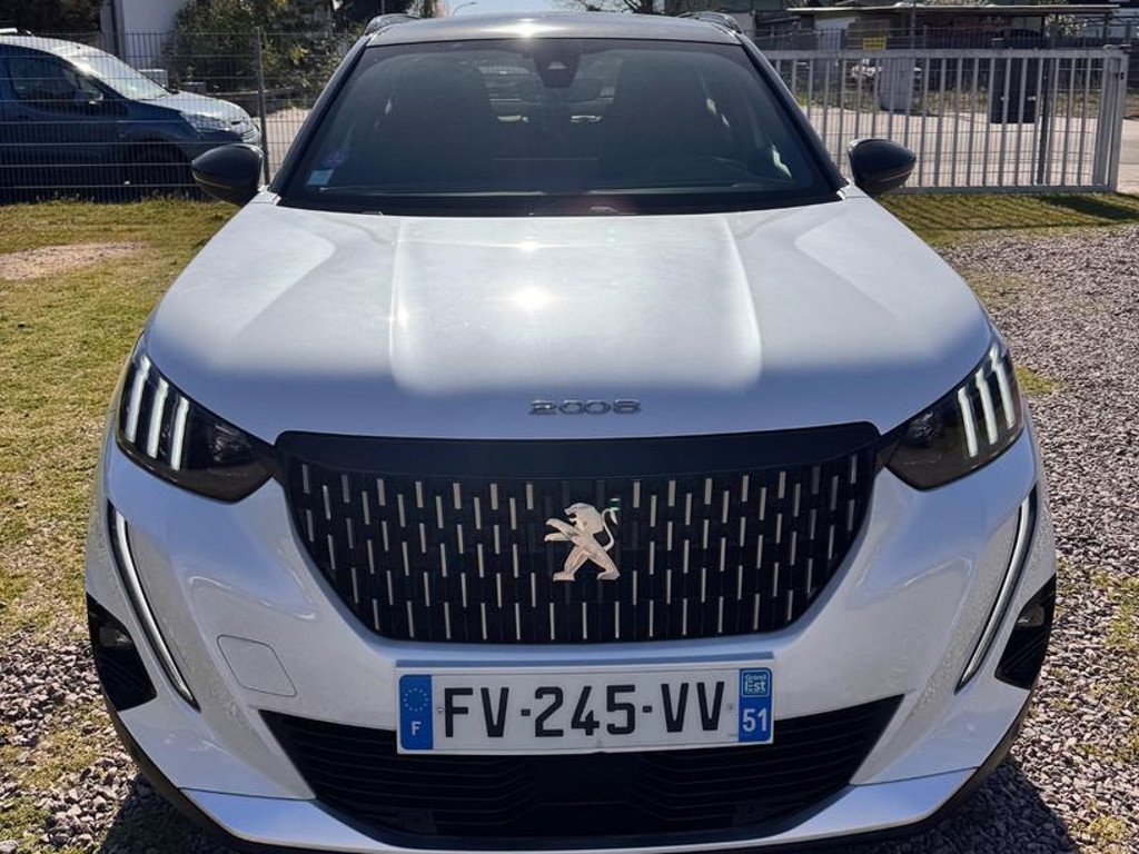 Peugeot 2008 GT-Line PureTech EAT8