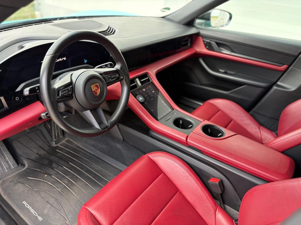 Porsche Taycan