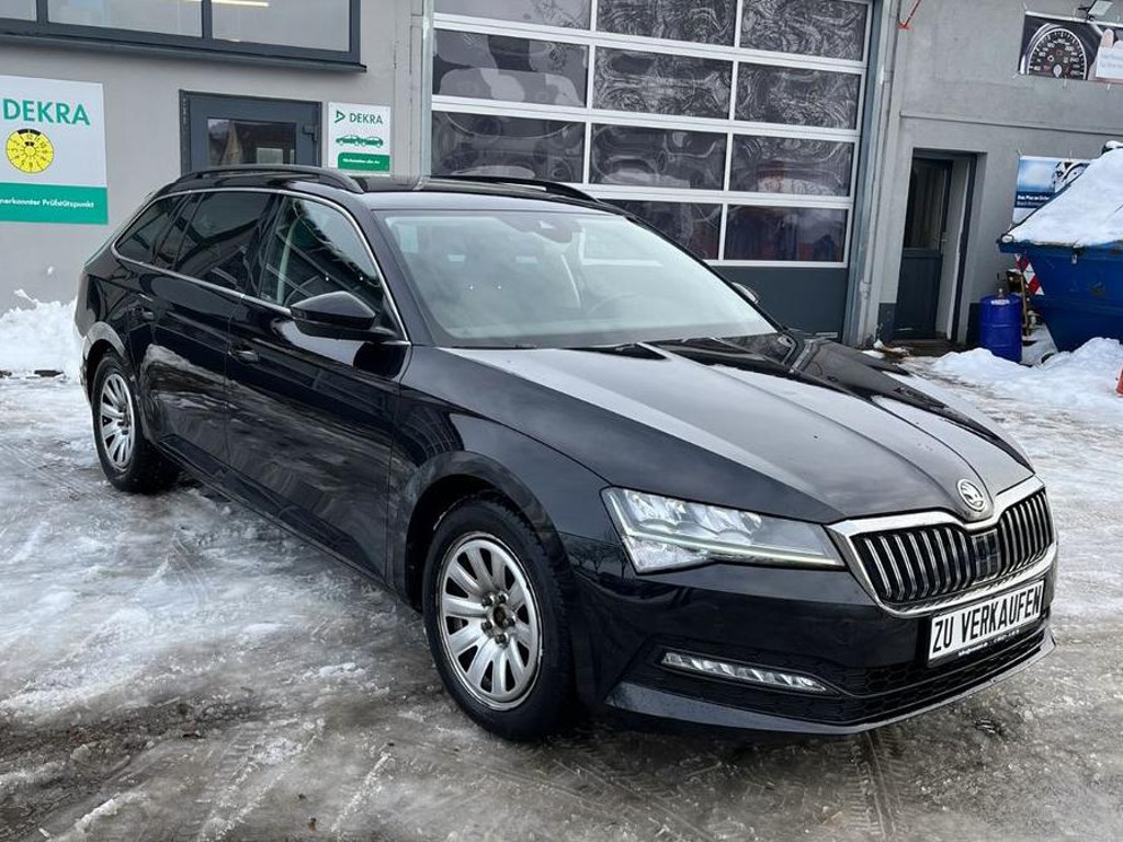 Skoda Superb Ambition Combi