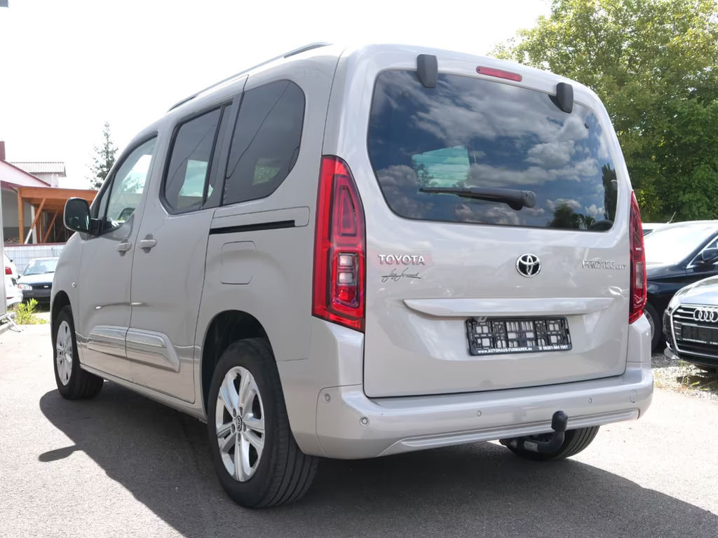 Toyota Proace (Verso)